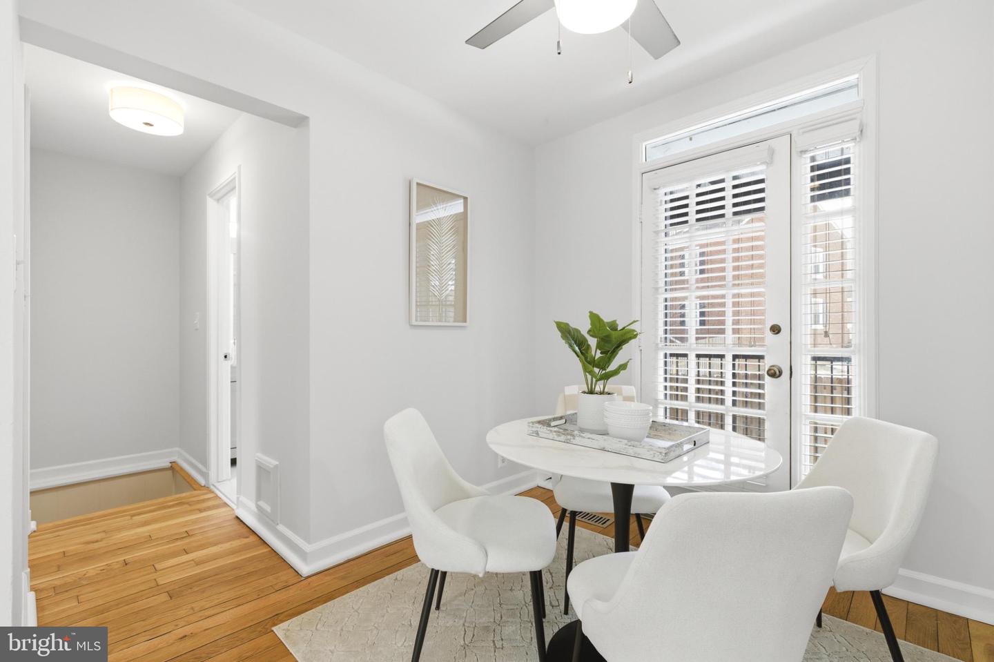 4862 28TH ST S #A1, ARLINGTON, Virginia 22206, 2 Bedrooms Bedrooms, 8 Rooms Rooms,2 BathroomsBathrooms,Residential,For sale,4862 28TH ST S #A1,VAAR2068194 MLS # VAAR2068194