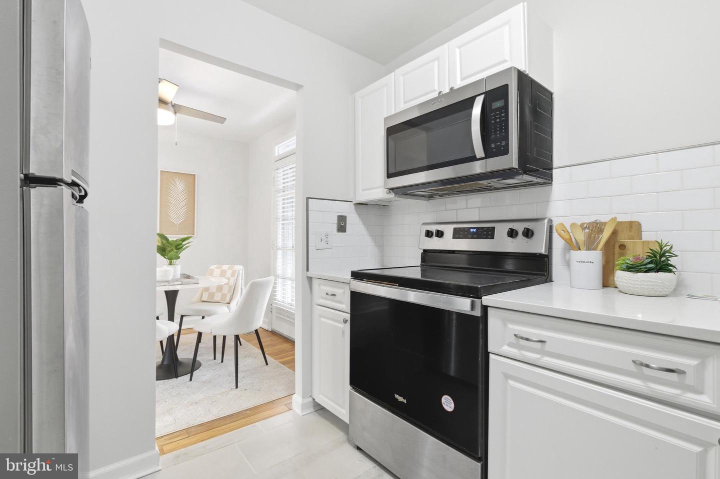 4862 28TH ST S #A1, ARLINGTON, Virginia 22206, 2 Bedrooms Bedrooms, 8 Rooms Rooms,2 BathroomsBathrooms,Residential,For sale,4862 28TH ST S #A1,VAAR2068194 MLS # VAAR2068194