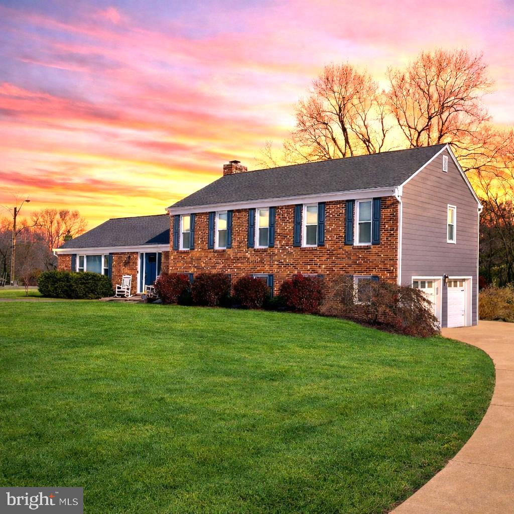 7910 GUY DR, MANASSAS, Virginia 20111, 4 Bedrooms Bedrooms, ,2 BathroomsBathrooms,Residential,For sale,7910 GUY DR,VAPW2111376 MLS # VAPW2111376