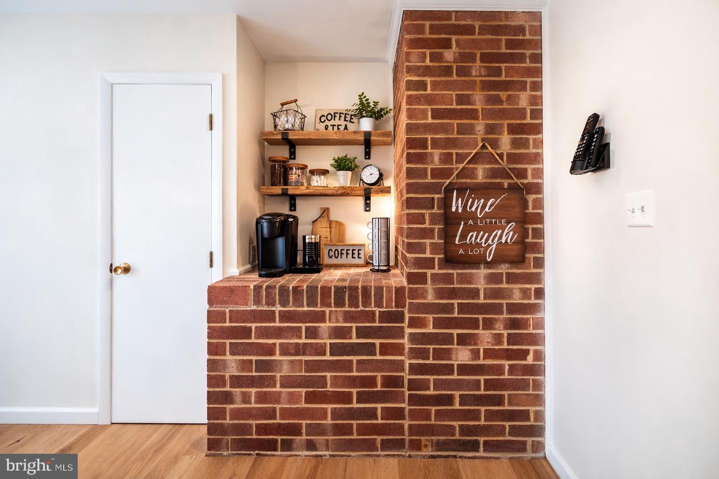 7910 GUY DR, MANASSAS, Virginia 20111, 4 Bedrooms Bedrooms, ,2 BathroomsBathrooms,Residential,For sale,7910 GUY DR,VAPW2111376 MLS # VAPW2111376