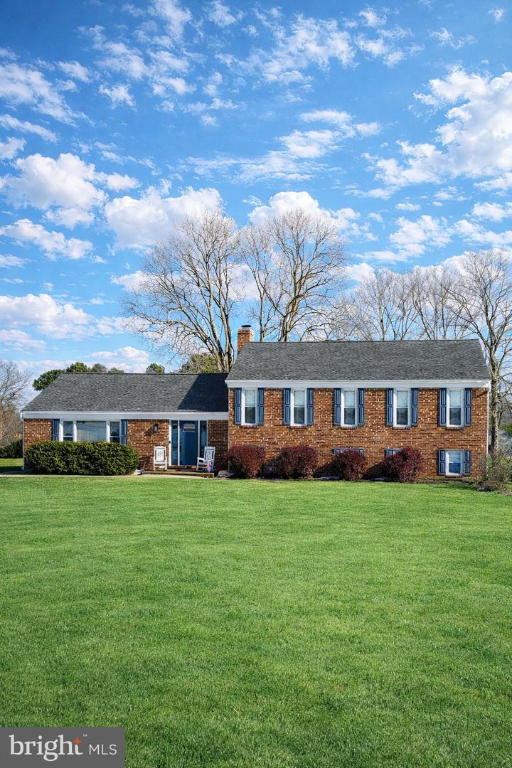 7910 GUY DR, MANASSAS, Virginia 20111, 4 Bedrooms Bedrooms, ,2 BathroomsBathrooms,Residential,For sale,7910 GUY DR,VAPW2111376 MLS # VAPW2111376