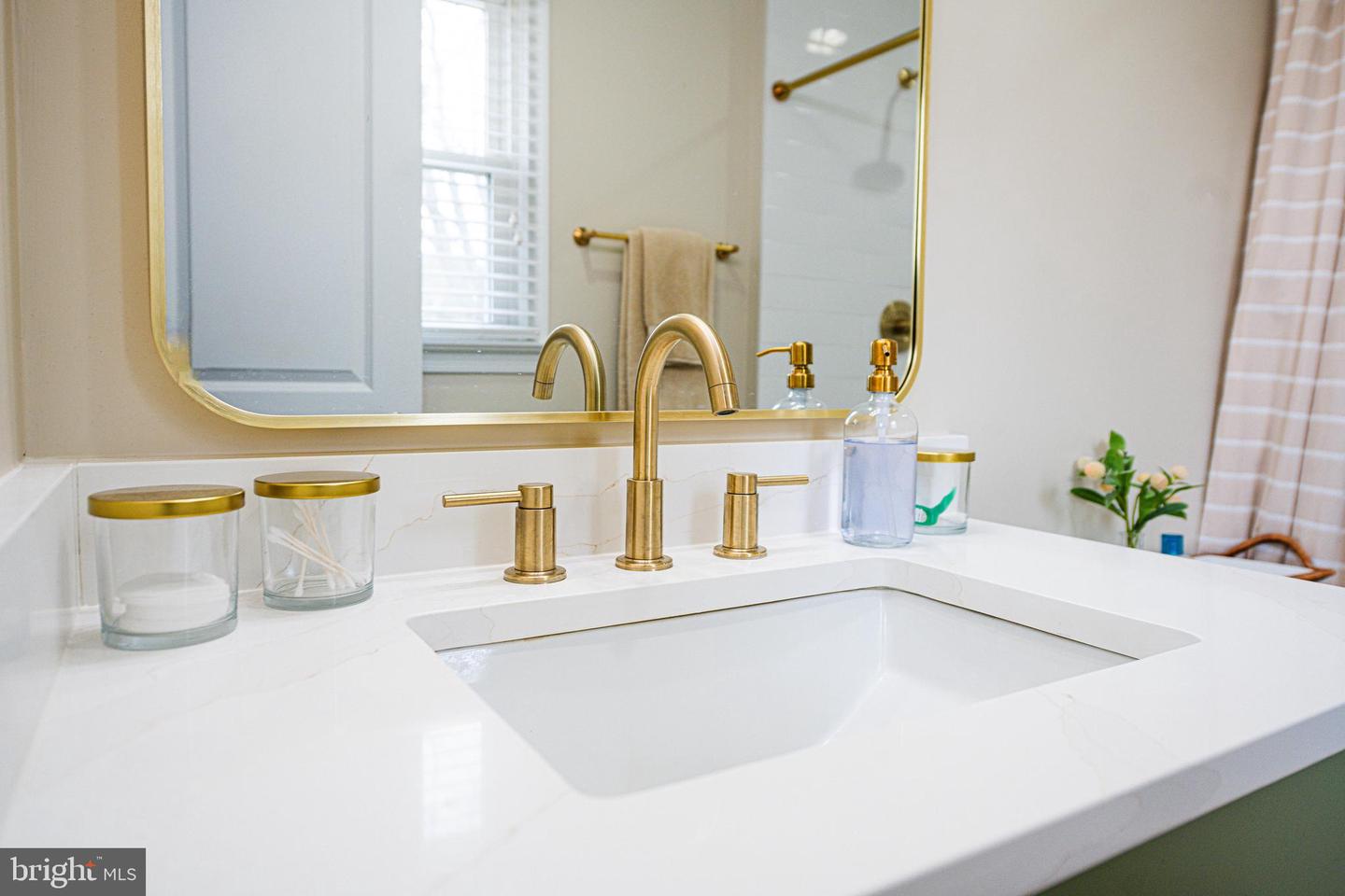 7910 GUY DR, MANASSAS, Virginia 20111, 4 Bedrooms Bedrooms, ,2 BathroomsBathrooms,Residential,For sale,7910 GUY DR,VAPW2111376 MLS # VAPW2111376