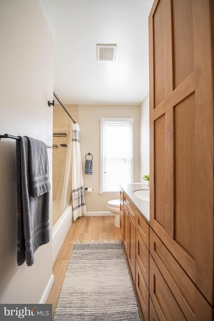 7910 GUY DR, MANASSAS, Virginia 20111, 4 Bedrooms Bedrooms, ,2 BathroomsBathrooms,Residential,For sale,7910 GUY DR,VAPW2111376 MLS # VAPW2111376