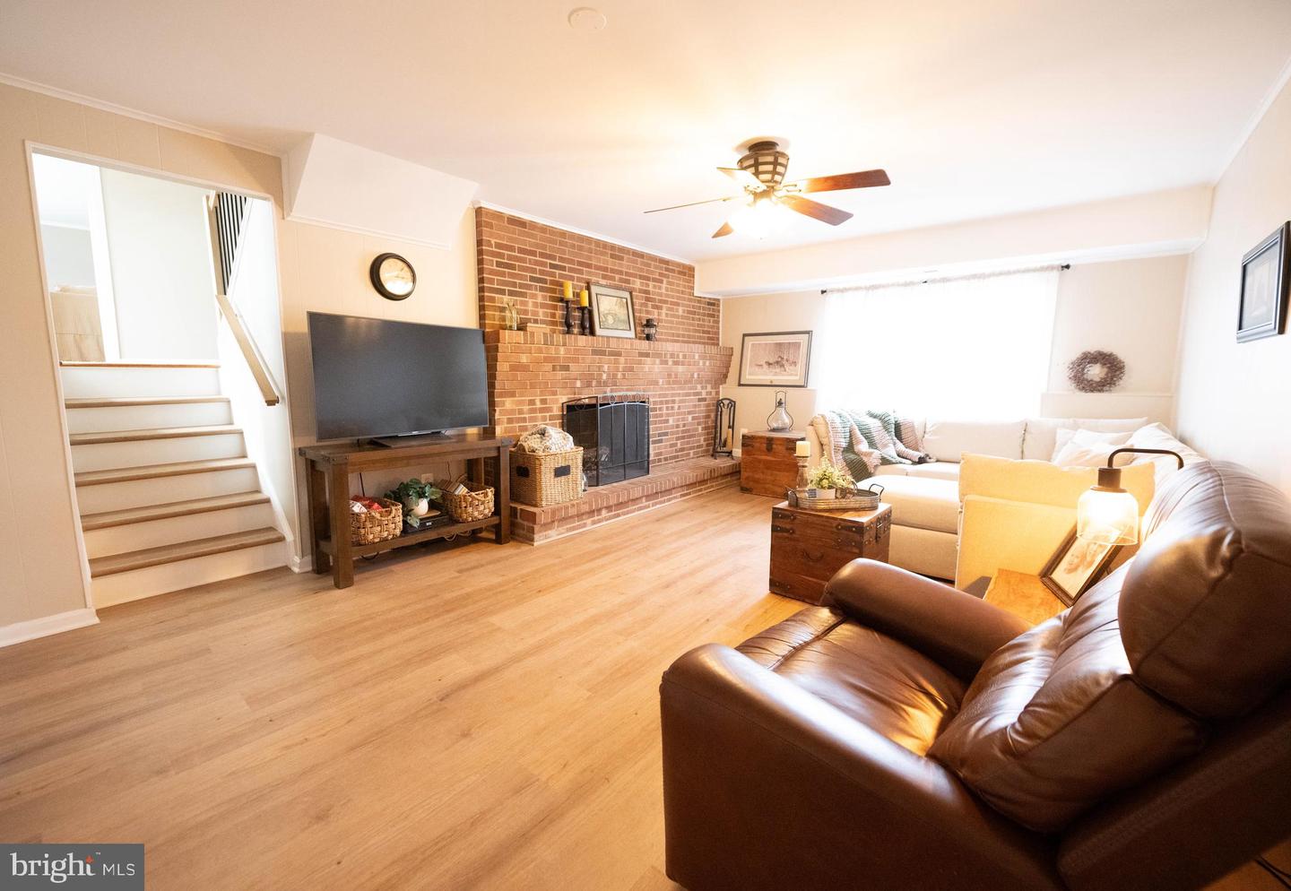 7910 GUY DR, MANASSAS, Virginia 20111, 4 Bedrooms Bedrooms, ,2 BathroomsBathrooms,Residential,For sale,7910 GUY DR,VAPW2111376 MLS # VAPW2111376