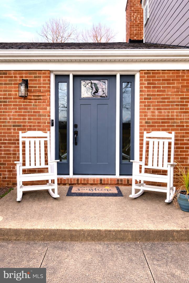 7910 GUY DR, MANASSAS, Virginia 20111, 4 Bedrooms Bedrooms, ,2 BathroomsBathrooms,Residential,For sale,7910 GUY DR,VAPW2111376 MLS # VAPW2111376