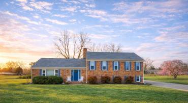 7910 GUY DR, MANASSAS, Virginia 20111, 4 Bedrooms Bedrooms, ,2 BathroomsBathrooms,Residential,For sale,7910 GUY DR,VAPW2111376 MLS # VAPW2111376