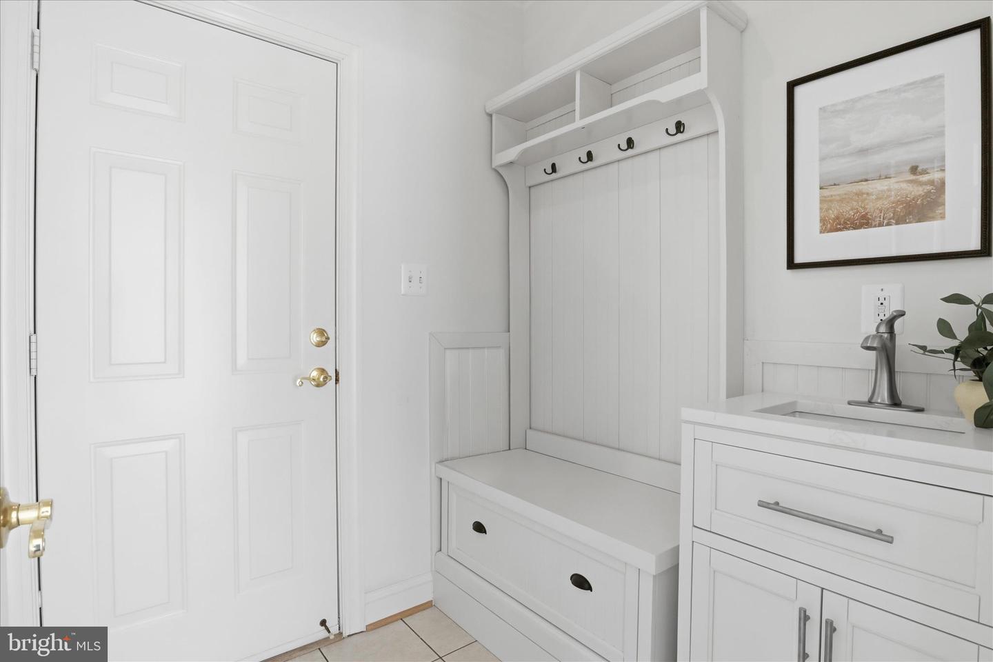 11021 WINDING BROOK CT, MANASSAS, Virginia 20111, 4 Bedrooms Bedrooms, ,2 BathroomsBathrooms,Residential,For sale,11021 WINDING BROOK CT,VAPW2111390 MLS # VAPW2111390