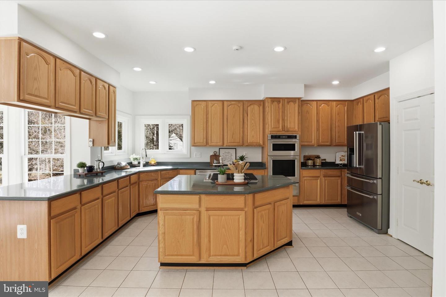 11021 WINDING BROOK CT, MANASSAS, Virginia 20111, 4 Bedrooms Bedrooms, ,2 BathroomsBathrooms,Residential,For sale,11021 WINDING BROOK CT,VAPW2111390 MLS # VAPW2111390