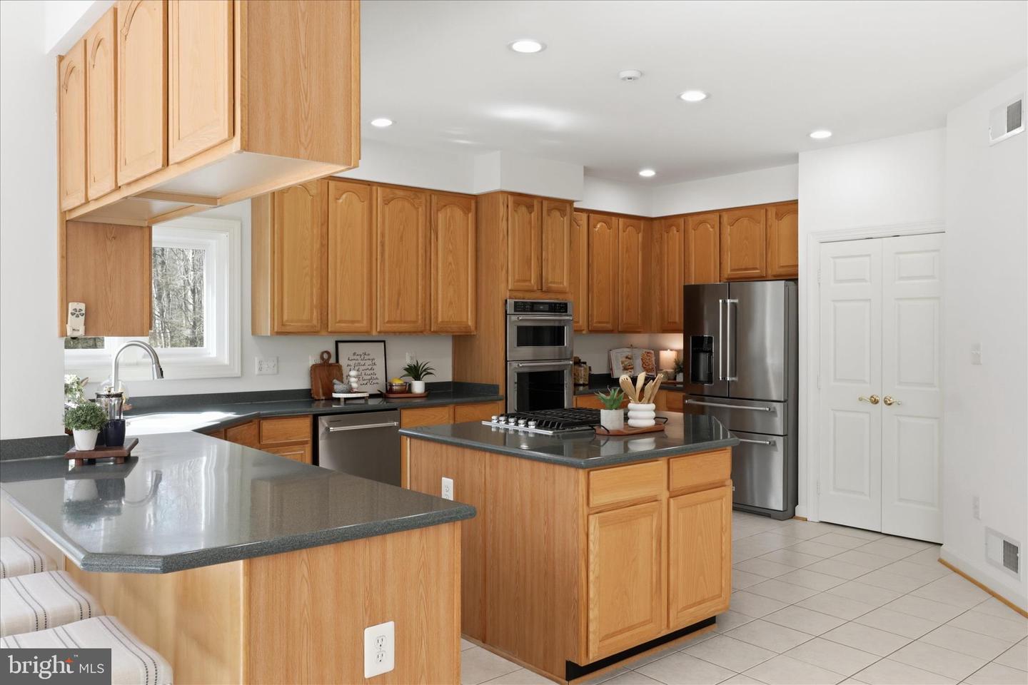 11021 WINDING BROOK CT, MANASSAS, Virginia 20111, 4 Bedrooms Bedrooms, ,2 BathroomsBathrooms,Residential,For sale,11021 WINDING BROOK CT,VAPW2111390 MLS # VAPW2111390