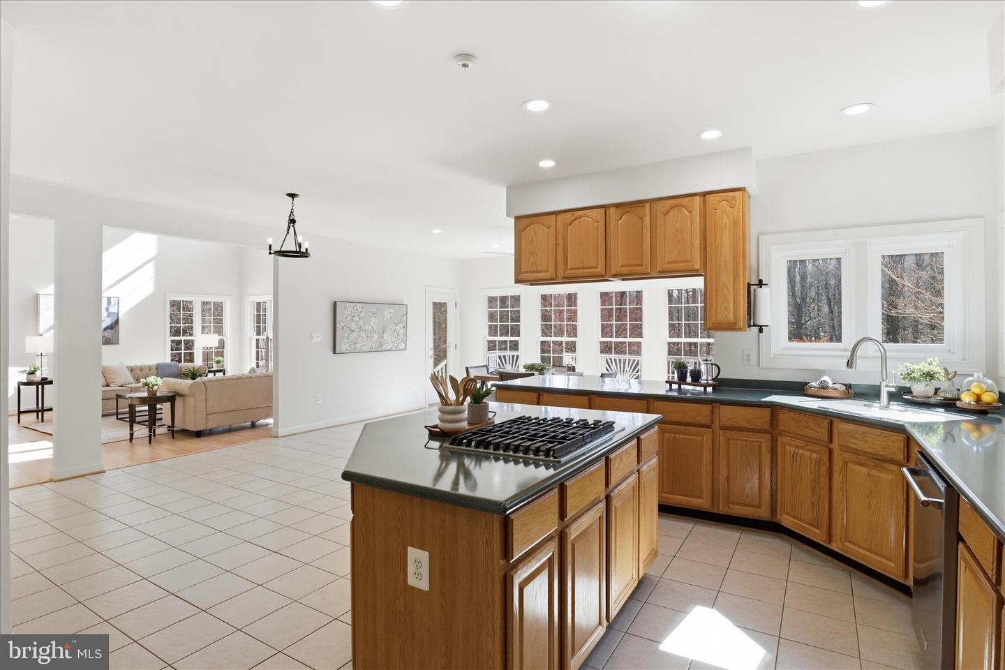 11021 WINDING BROOK CT, MANASSAS, Virginia 20111, 4 Bedrooms Bedrooms, ,2 BathroomsBathrooms,Residential,For sale,11021 WINDING BROOK CT,VAPW2111390 MLS # VAPW2111390