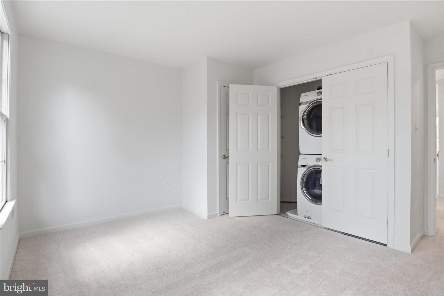 11021 WINDING BROOK CT, MANASSAS, Virginia 20111, 4 Bedrooms Bedrooms, ,2 BathroomsBathrooms,Residential,For sale,11021 WINDING BROOK CT,VAPW2111390 MLS # VAPW2111390