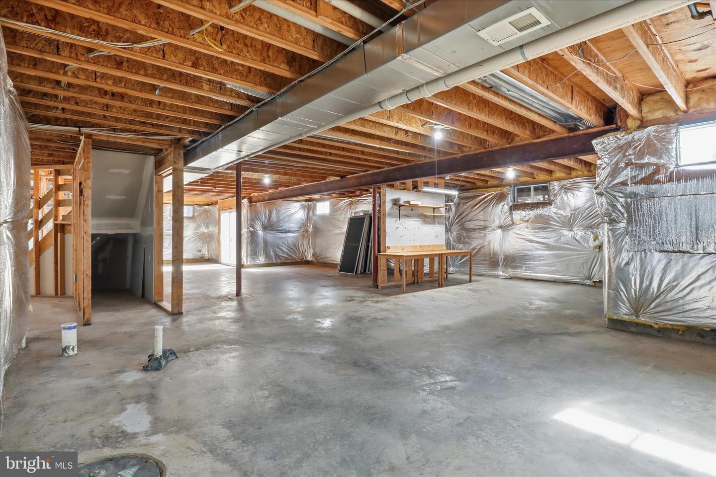 11021 WINDING BROOK CT, MANASSAS, Virginia 20111, 4 Bedrooms Bedrooms, ,2 BathroomsBathrooms,Residential,For sale,11021 WINDING BROOK CT,VAPW2111390 MLS # VAPW2111390