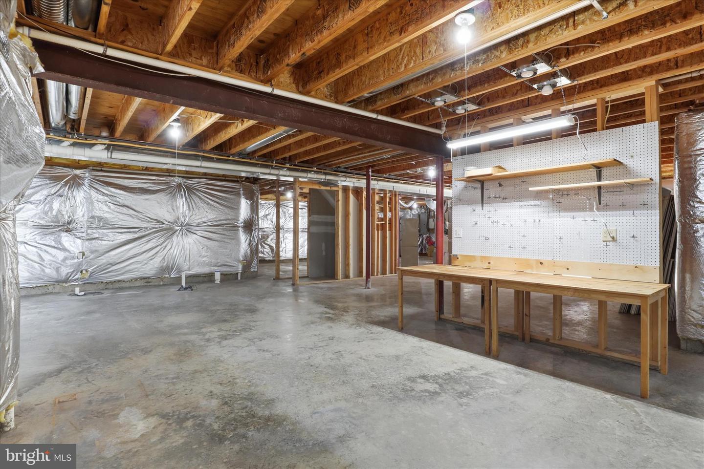 11021 WINDING BROOK CT, MANASSAS, Virginia 20111, 4 Bedrooms Bedrooms, ,2 BathroomsBathrooms,Residential,For sale,11021 WINDING BROOK CT,VAPW2111390 MLS # VAPW2111390