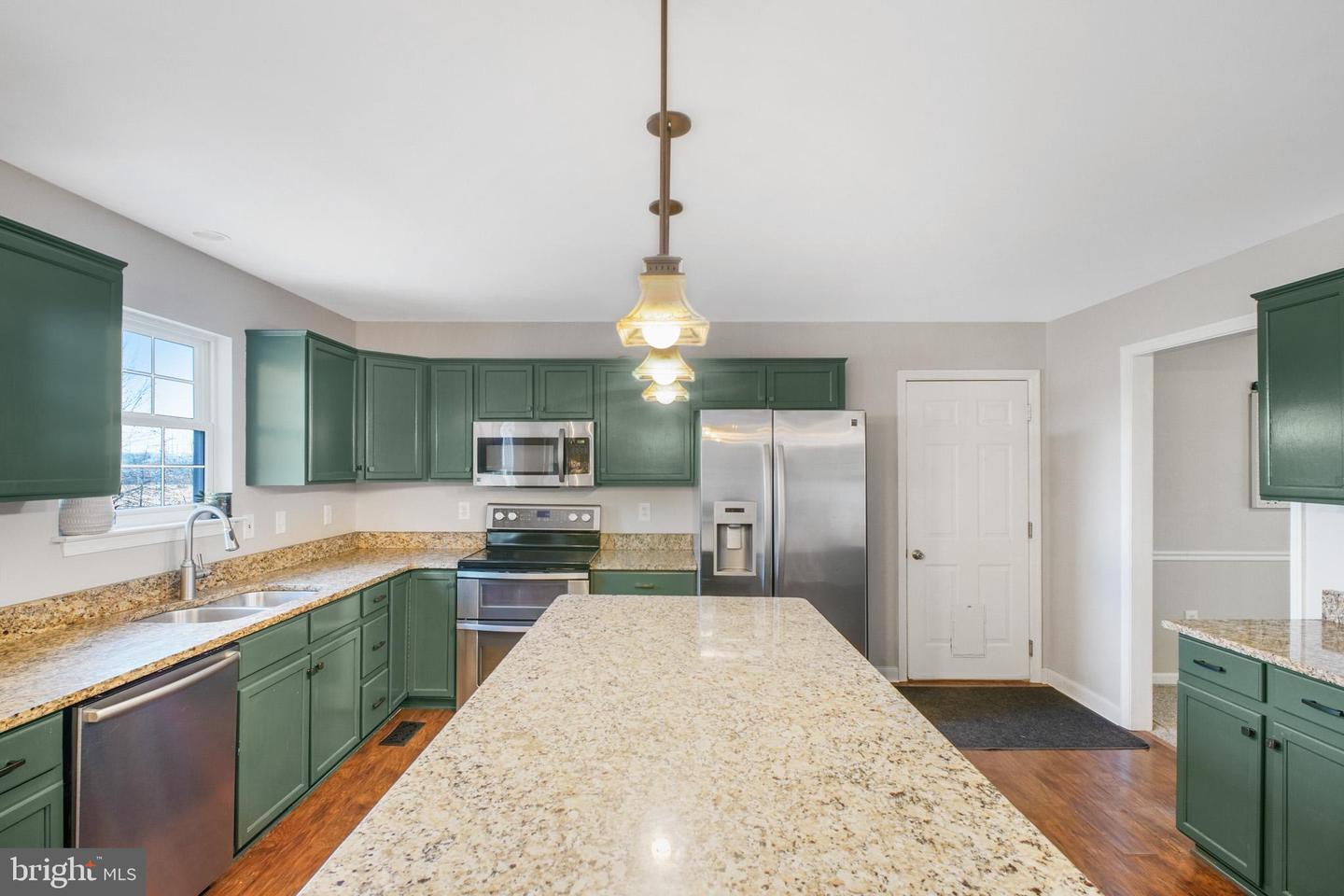 10245 ANCHOR CT, BEALETON, Virginia 22712, 4 Bedrooms Bedrooms, ,3 BathroomsBathrooms,Residential,For sale,10245 ANCHOR CT,VAFQ2020350 MLS # VAFQ2020350