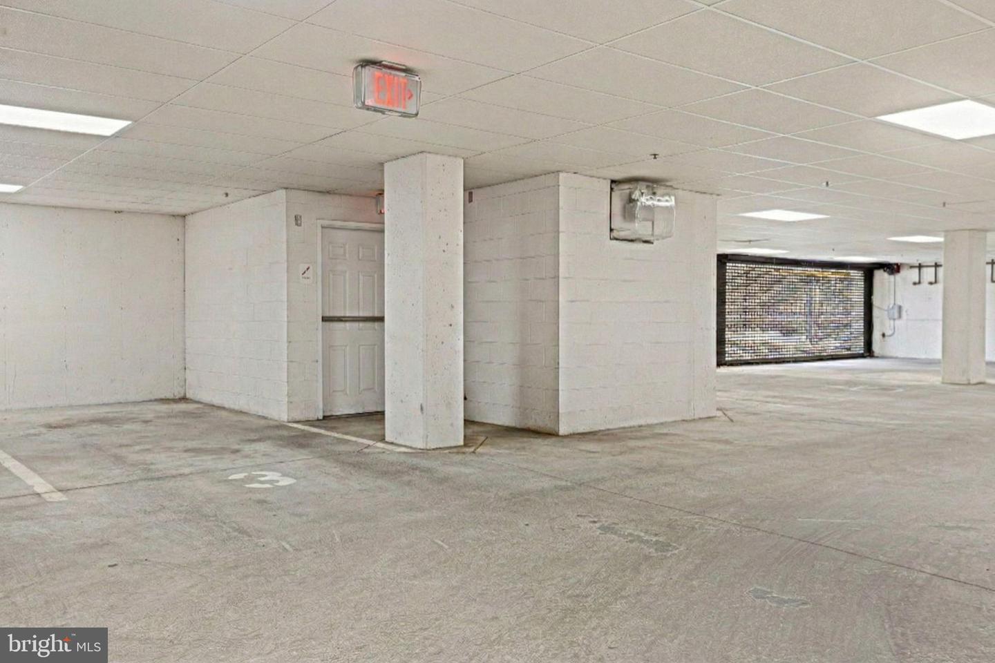 815 BRANCH DR #207, HERNDON, Virginia 20170, 2 Bedrooms Bedrooms, ,2 BathroomsBathrooms,Residential,For sale,815 BRANCH DR #207,VAFX2289086 MLS # VAFX2289086