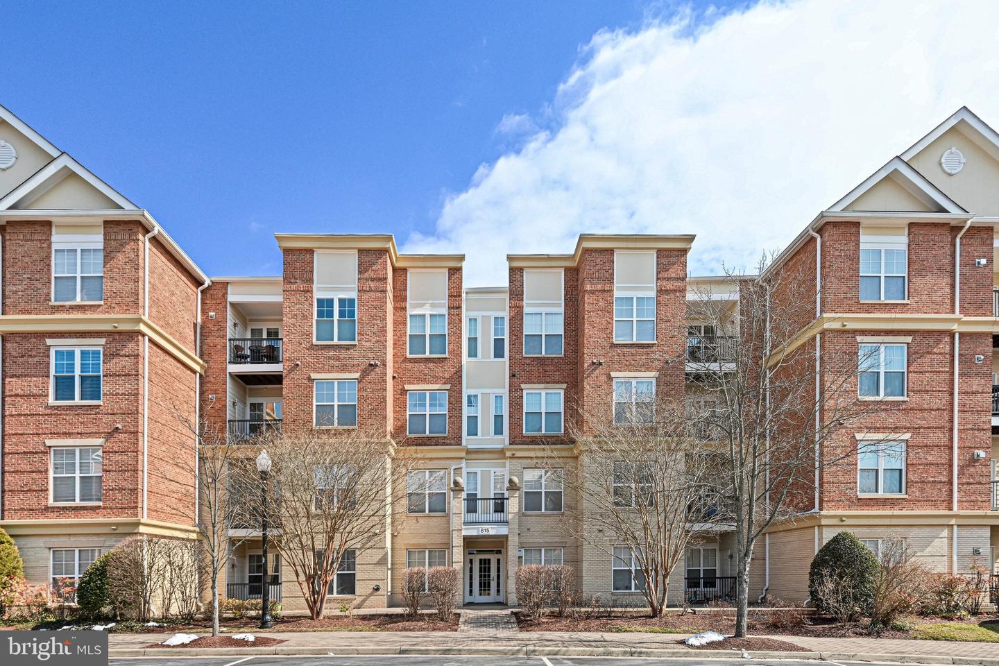 815 BRANCH DR #207, HERNDON, Virginia 20170, 2 Bedrooms Bedrooms, ,2 BathroomsBathrooms,Residential,For sale,815 BRANCH DR #207,VAFX2289086 MLS # VAFX2289086