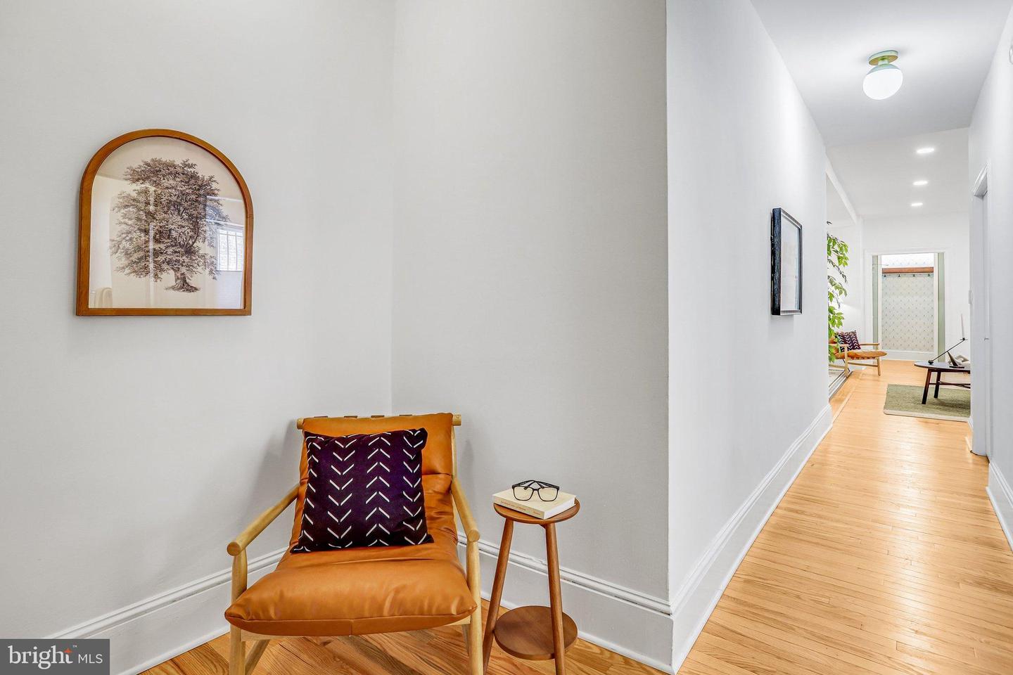 3420 16TH ST NW #102, WASHINGTON, District Of Columbia 20010, 2 Bedrooms Bedrooms, 4 Rooms Rooms,2 BathroomsBathrooms,Residential,For sale,3420 16TH ST NW #102,DCDC2244796 MLS # DCDC2244796