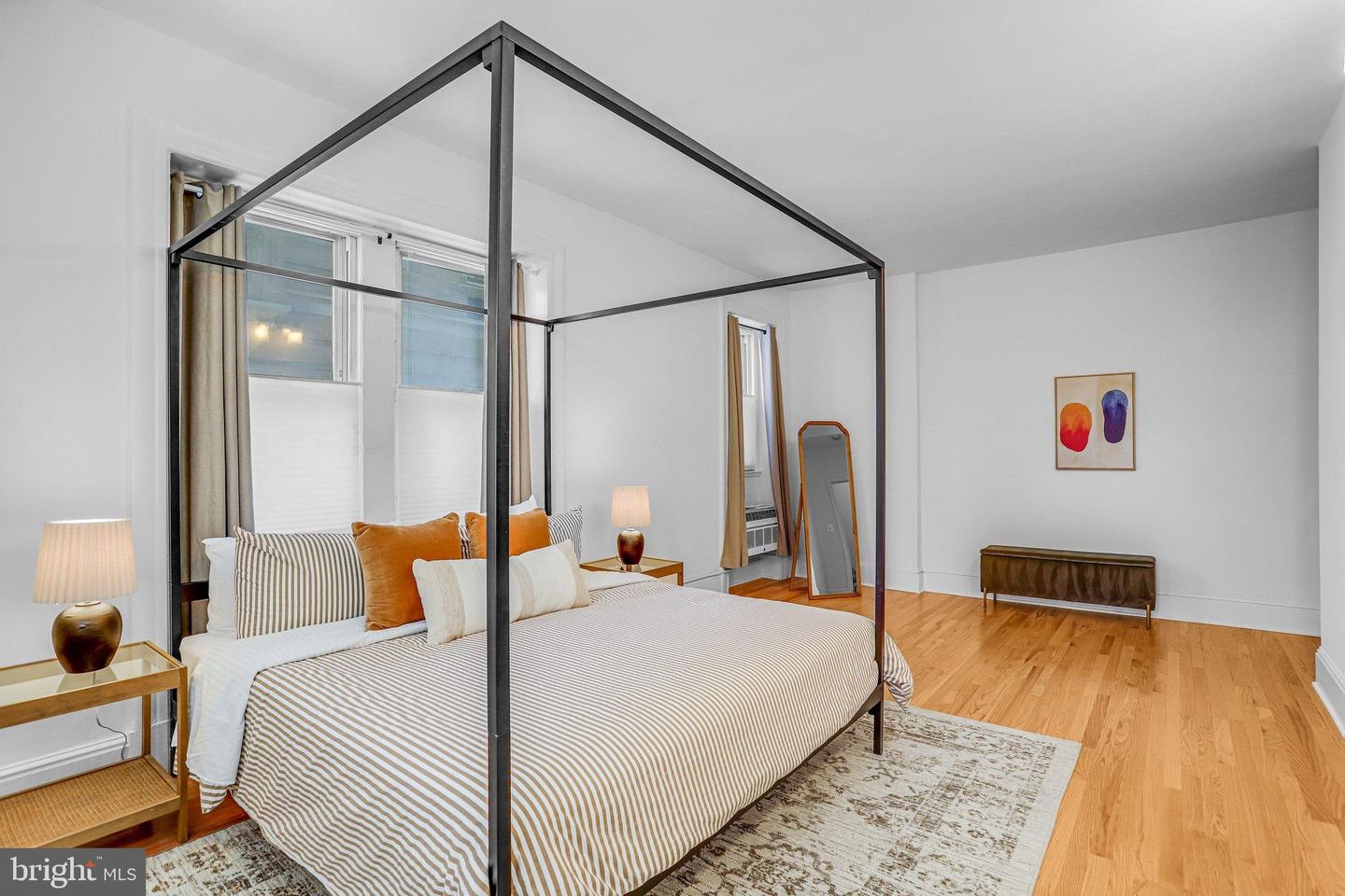 3420 16TH ST NW #102, WASHINGTON, District Of Columbia 20010, 2 Bedrooms Bedrooms, 4 Rooms Rooms,2 BathroomsBathrooms,Residential,For sale,3420 16TH ST NW #102,DCDC2244796 MLS # DCDC2244796