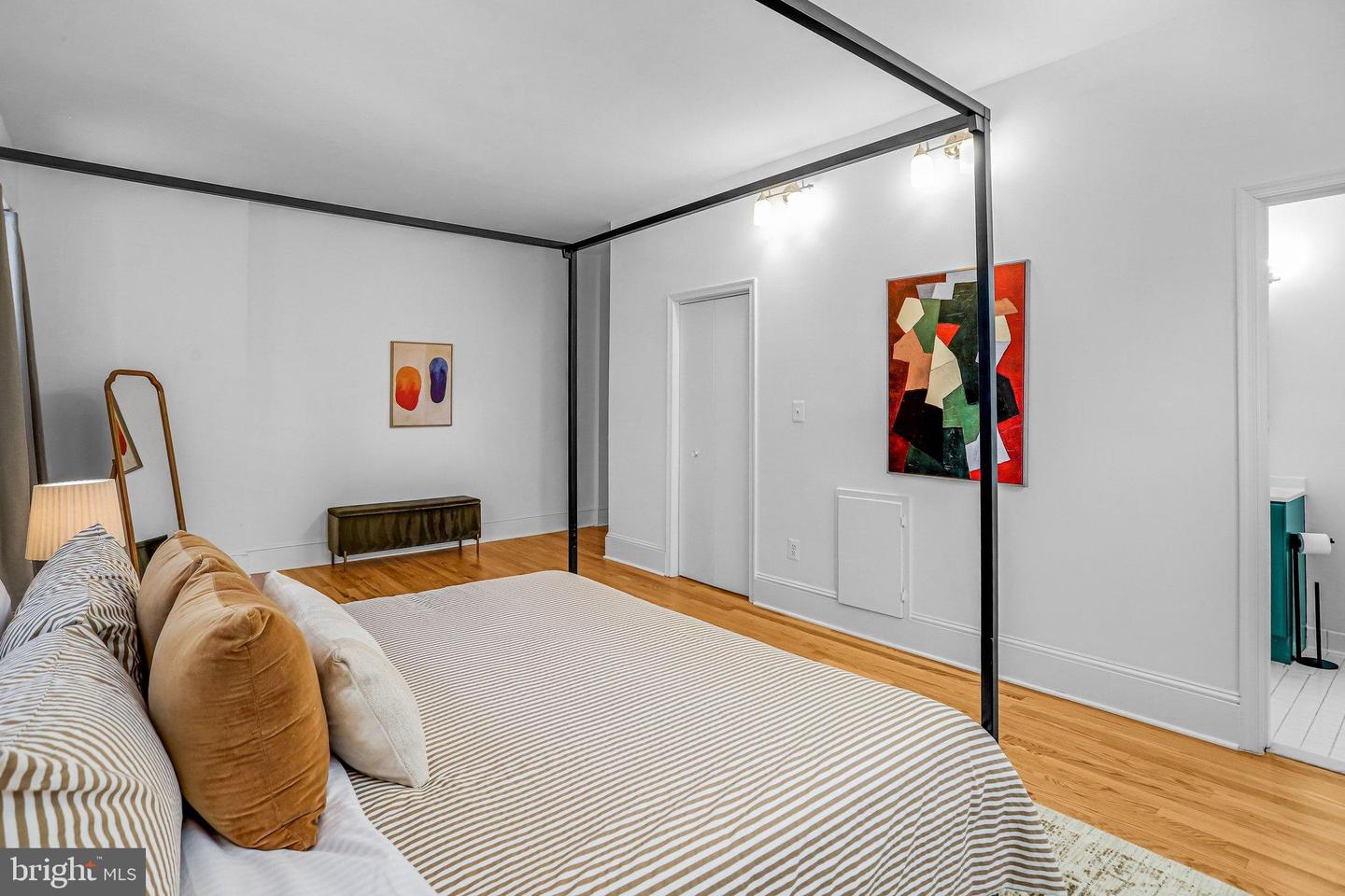 3420 16TH ST NW #102, WASHINGTON, District Of Columbia 20010, 2 Bedrooms Bedrooms, 4 Rooms Rooms,2 BathroomsBathrooms,Residential,For sale,3420 16TH ST NW #102,DCDC2244796 MLS # DCDC2244796