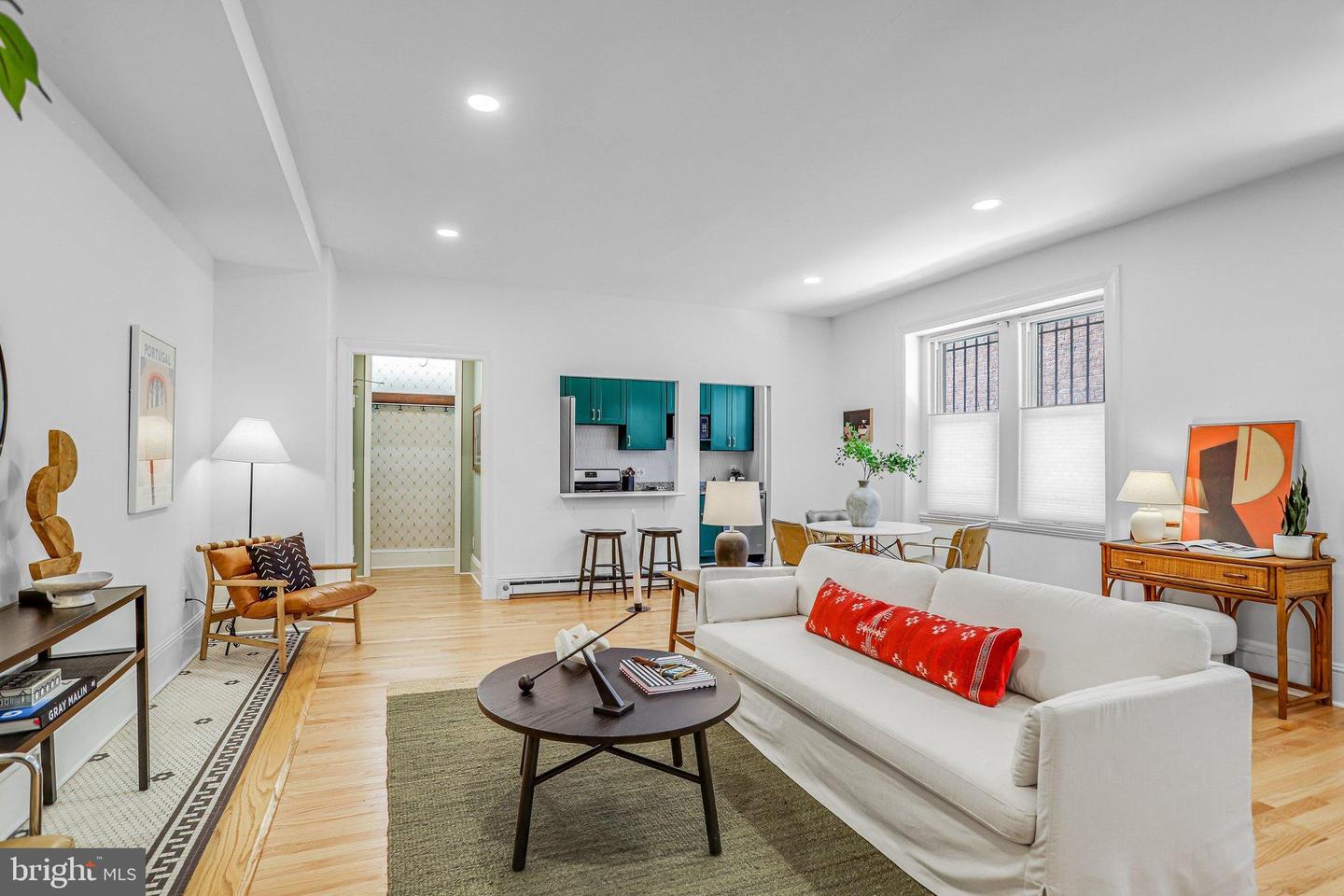 3420 16TH ST NW #102, WASHINGTON, District Of Columbia 20010, 2 Bedrooms Bedrooms, 4 Rooms Rooms,2 BathroomsBathrooms,Residential,For sale,3420 16TH ST NW #102,DCDC2244796 MLS # DCDC2244796