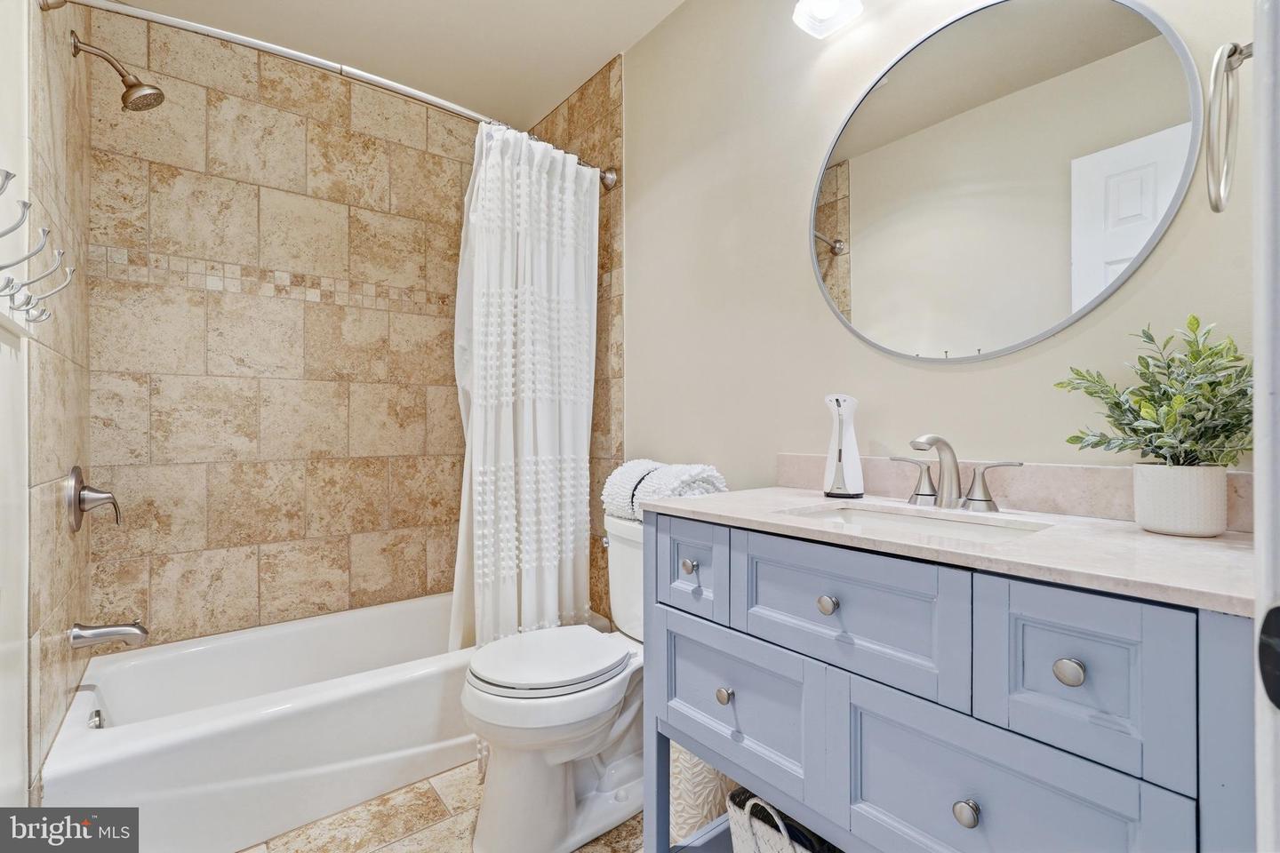 9424 PARK HUNT CT, SPRINGFIELD, Virginia 22153, 4 Bedrooms Bedrooms, ,2 BathroomsBathrooms,Residential,For sale,9424 PARK HUNT CT,VAFX2289548 MLS # VAFX2289548