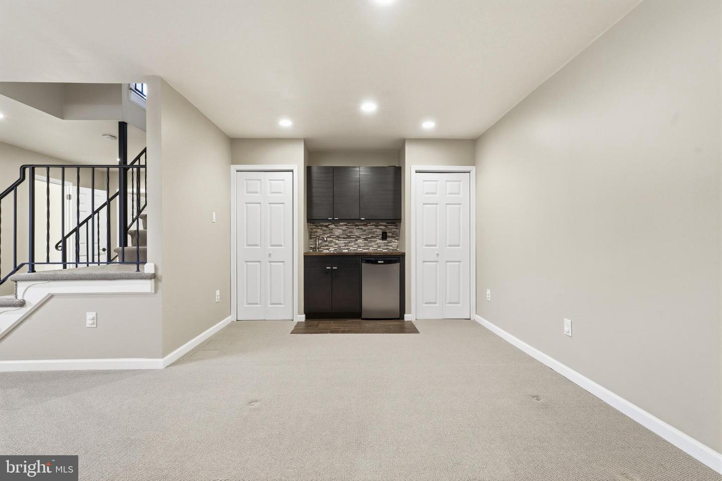 9424 PARK HUNT CT, SPRINGFIELD, Virginia 22153, 4 Bedrooms Bedrooms, ,2 BathroomsBathrooms,Residential,For sale,9424 PARK HUNT CT,VAFX2289548 MLS # VAFX2289548