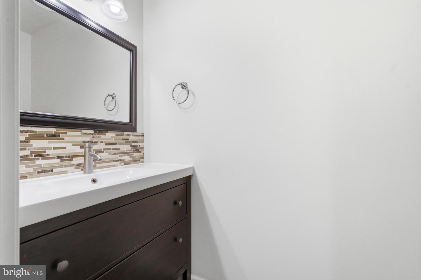 9424 PARK HUNT CT, SPRINGFIELD, Virginia 22153, 4 Bedrooms Bedrooms, ,2 BathroomsBathrooms,Residential,For sale,9424 PARK HUNT CT,VAFX2289548 MLS # VAFX2289548