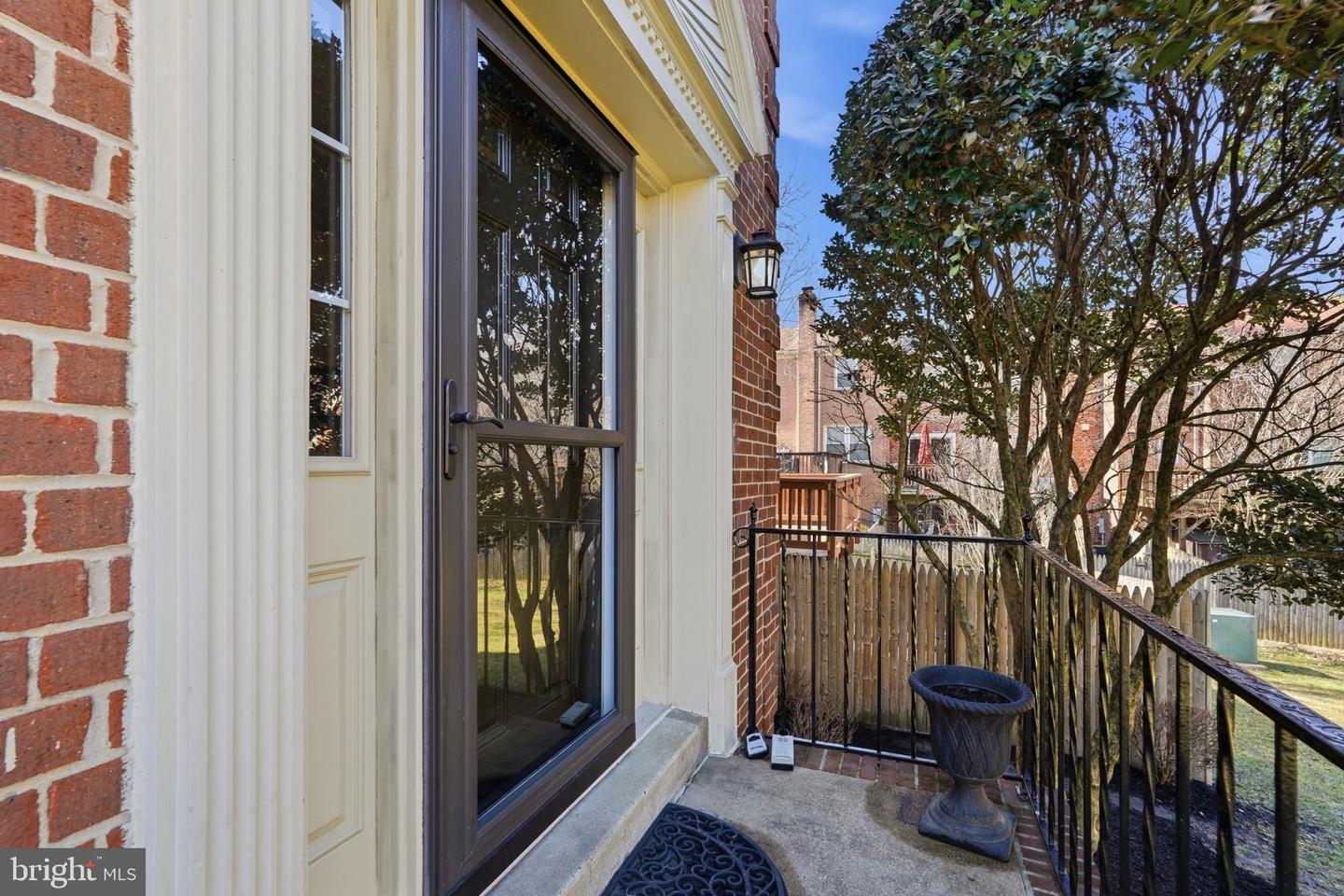 9424 PARK HUNT CT, SPRINGFIELD, Virginia 22153, 4 Bedrooms Bedrooms, ,2 BathroomsBathrooms,Residential,For sale,9424 PARK HUNT CT,VAFX2289548 MLS # VAFX2289548