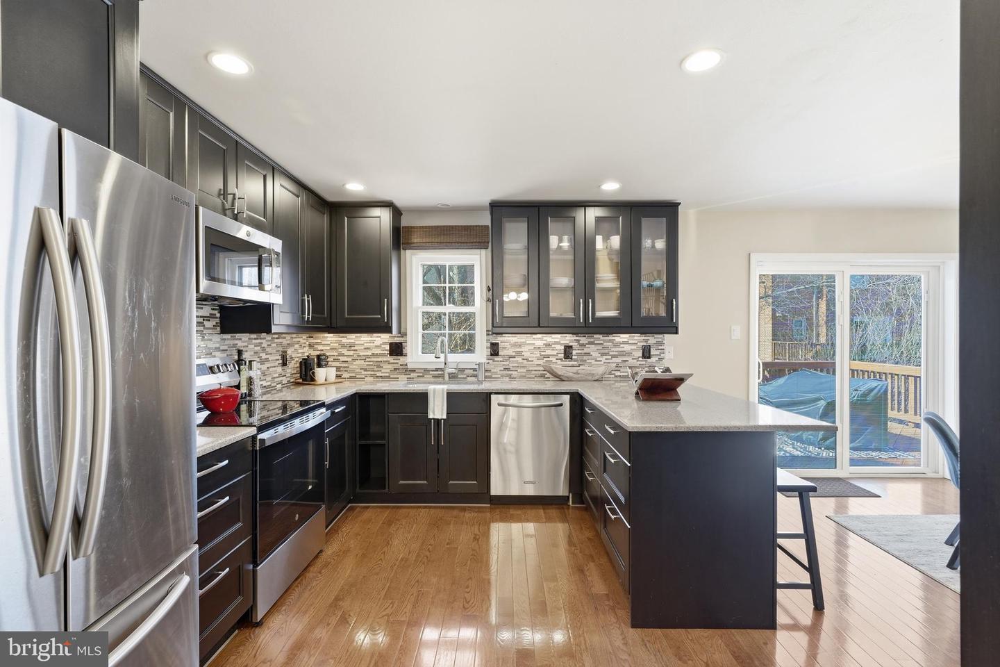 9424 PARK HUNT CT, SPRINGFIELD, Virginia 22153, 4 Bedrooms Bedrooms, ,2 BathroomsBathrooms,Residential,For sale,9424 PARK HUNT CT,VAFX2289548 MLS # VAFX2289548