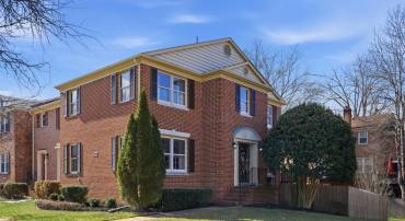 9424 PARK HUNT CT, SPRINGFIELD, Virginia 22153, 4 Bedrooms Bedrooms, ,2 BathroomsBathrooms,Residential,For sale,9424 PARK HUNT CT,VAFX2289548 MLS # VAFX2289548