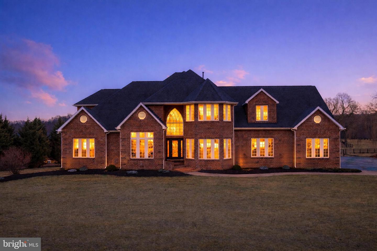 240 GLENDOBBIN RD, WINCHESTER, Virginia 22603, 6 Bedrooms Bedrooms, ,3 BathroomsBathrooms,Residential,For sale,240 GLENDOBBIN RD,VAFV2039472 MLS # VAFV2039472