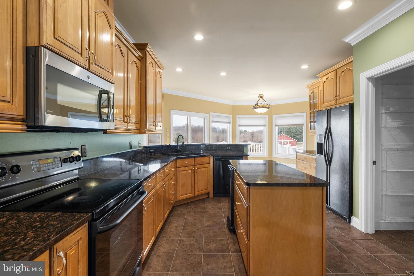 240 GLENDOBBIN RD, WINCHESTER, Virginia 22603, 6 Bedrooms Bedrooms, ,3 BathroomsBathrooms,Residential,For sale,240 GLENDOBBIN RD,VAFV2039472 MLS # VAFV2039472