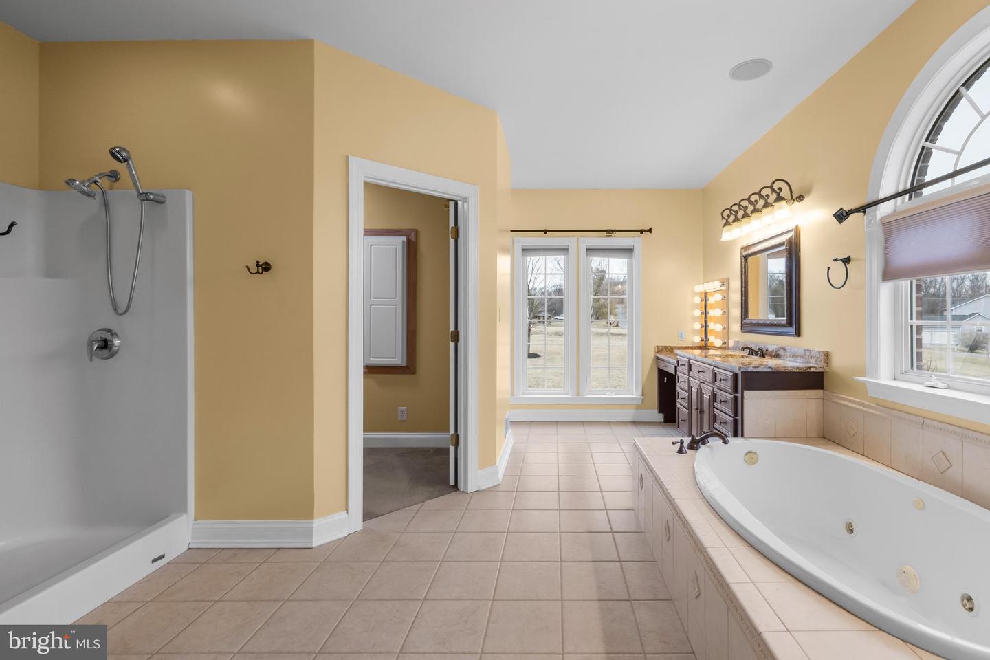 240 GLENDOBBIN RD, WINCHESTER, Virginia 22603, 6 Bedrooms Bedrooms, ,3 BathroomsBathrooms,Residential,For sale,240 GLENDOBBIN RD,VAFV2039472 MLS # VAFV2039472