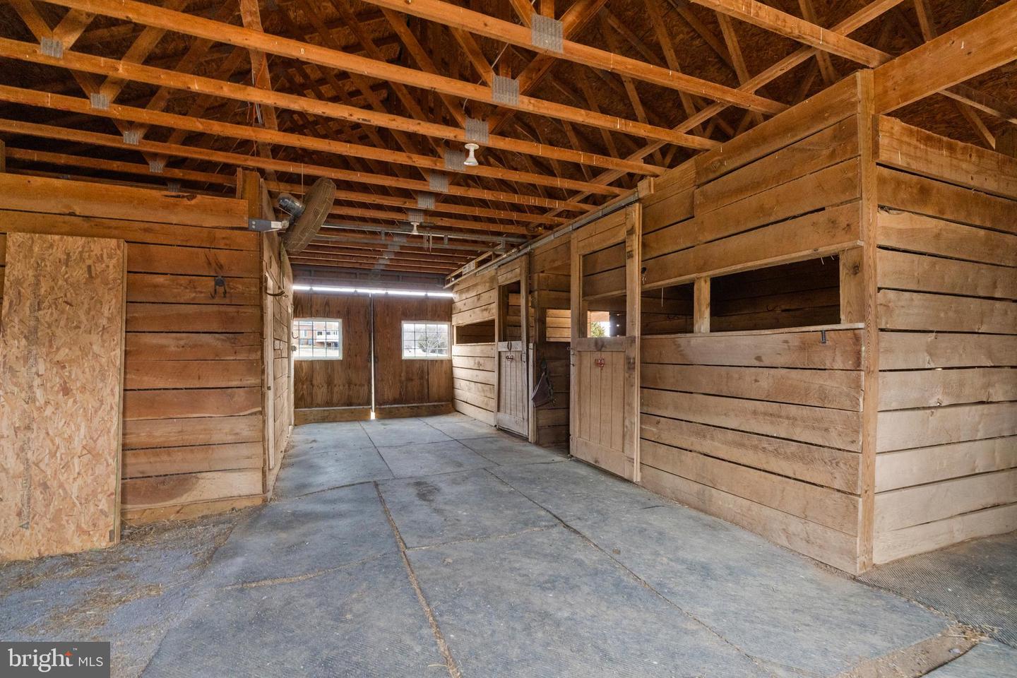 240 GLENDOBBIN RD, WINCHESTER, Virginia 22603, 6 Bedrooms Bedrooms, ,3 BathroomsBathrooms,Residential,For sale,240 GLENDOBBIN RD,VAFV2039472 MLS # VAFV2039472