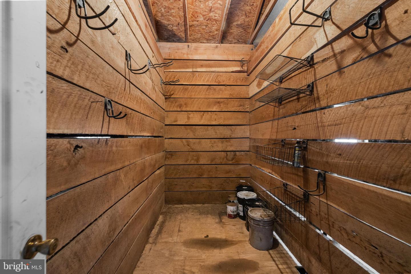 240 GLENDOBBIN RD, WINCHESTER, Virginia 22603, 6 Bedrooms Bedrooms, ,3 BathroomsBathrooms,Residential,For sale,240 GLENDOBBIN RD,VAFV2039472 MLS # VAFV2039472