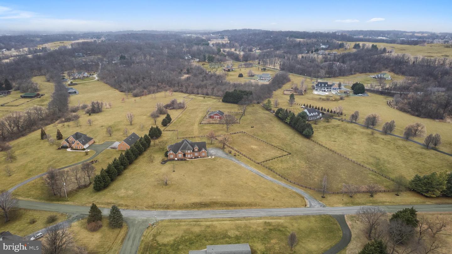 240 GLENDOBBIN RD, WINCHESTER, Virginia 22603, 6 Bedrooms Bedrooms, ,3 BathroomsBathrooms,Residential,For sale,240 GLENDOBBIN RD,VAFV2039472 MLS # VAFV2039472