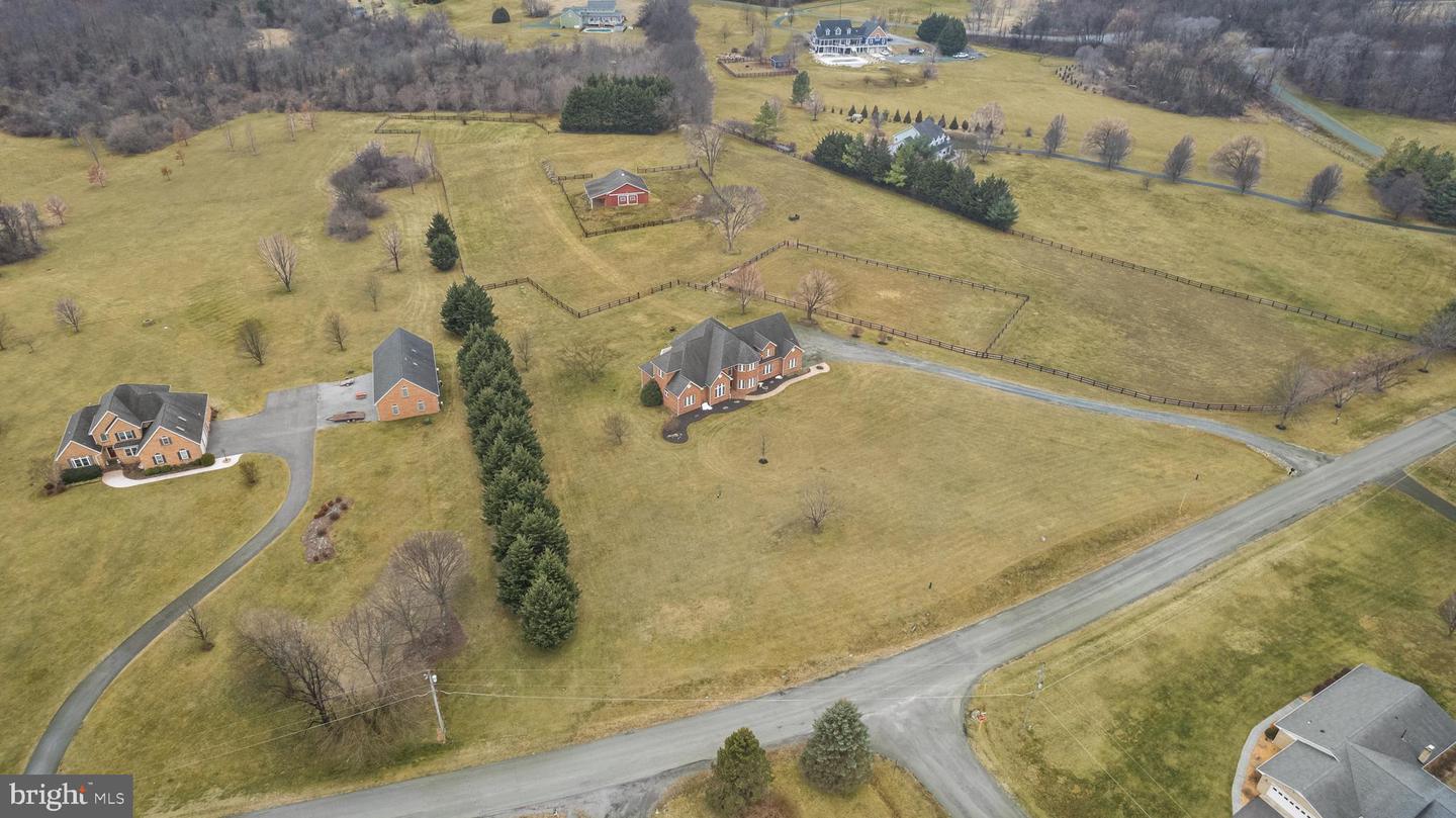 240 GLENDOBBIN RD, WINCHESTER, Virginia 22603, 6 Bedrooms Bedrooms, ,3 BathroomsBathrooms,Residential,For sale,240 GLENDOBBIN RD,VAFV2039472 MLS # VAFV2039472