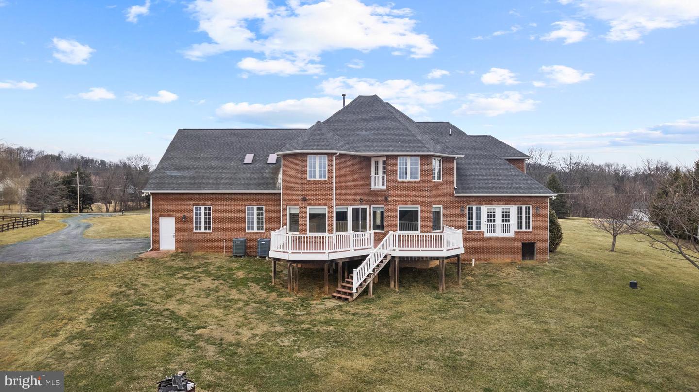 240 GLENDOBBIN RD, WINCHESTER, Virginia 22603, 6 Bedrooms Bedrooms, ,3 BathroomsBathrooms,Residential,For sale,240 GLENDOBBIN RD,VAFV2039472 MLS # VAFV2039472