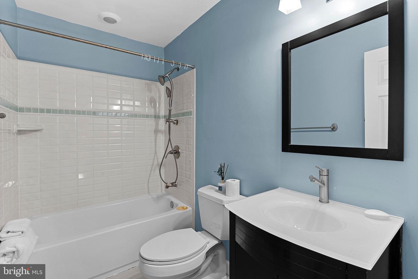 46796 FAIR GROVE SQ, STERLING, Virginia 20164, 3 Bedrooms Bedrooms, ,3 BathroomsBathrooms,Residential,For sale,46796 FAIR GROVE SQ,VALO2115552 MLS # VALO2115552