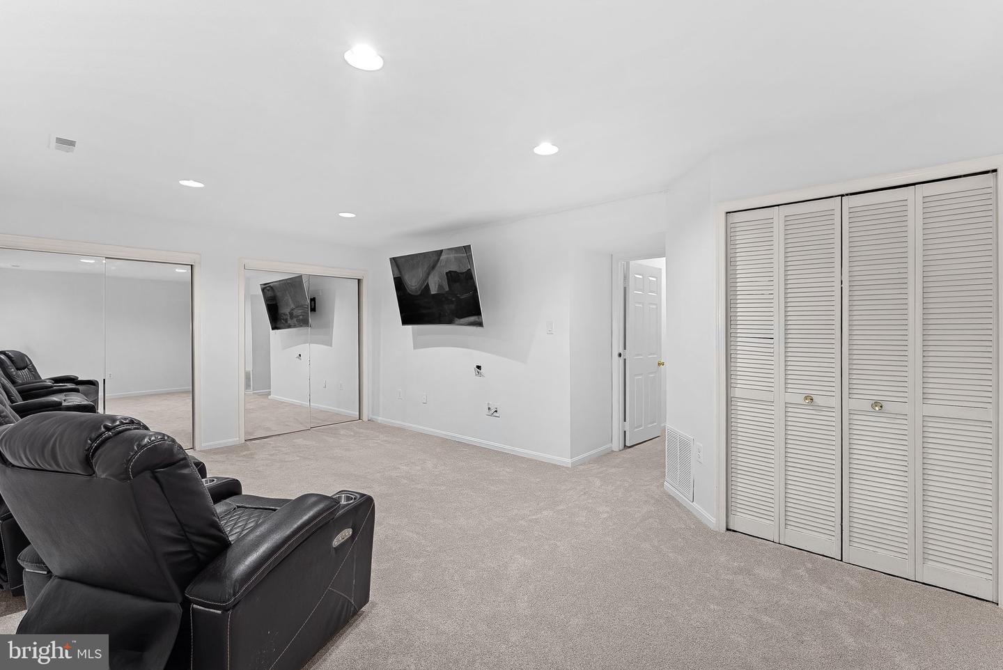 46796 FAIR GROVE SQ, STERLING, Virginia 20164, 3 Bedrooms Bedrooms, ,3 BathroomsBathrooms,Residential,For sale,46796 FAIR GROVE SQ,VALO2115552 MLS # VALO2115552