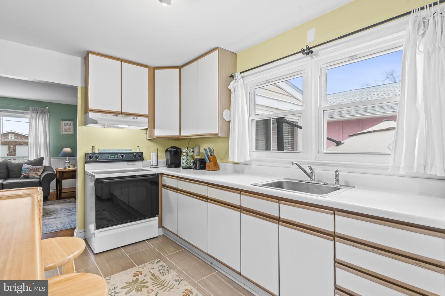 916 BRYANT AVE, COLONIAL BEACH, Virginia 22443, 4 Bedrooms Bedrooms, ,2 BathroomsBathrooms,Residential,For sale,916 BRYANT AVE,VAWE2010502 MLS # VAWE2010502