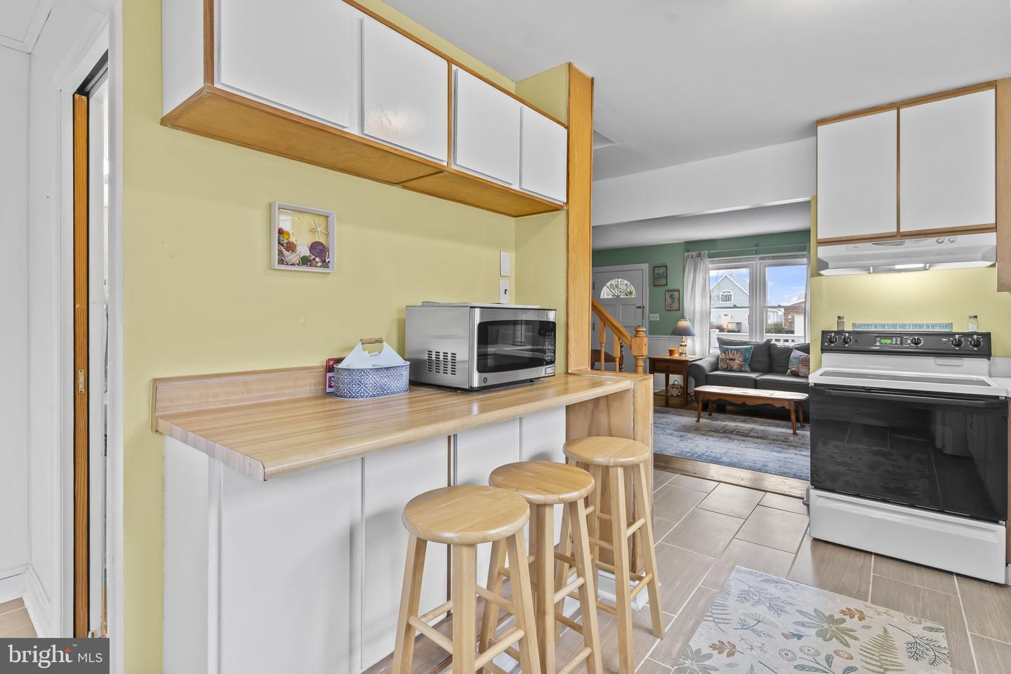 916 BRYANT AVE, COLONIAL BEACH, Virginia 22443, 4 Bedrooms Bedrooms, ,2 BathroomsBathrooms,Residential,For sale,916 BRYANT AVE,VAWE2010502 MLS # VAWE2010502