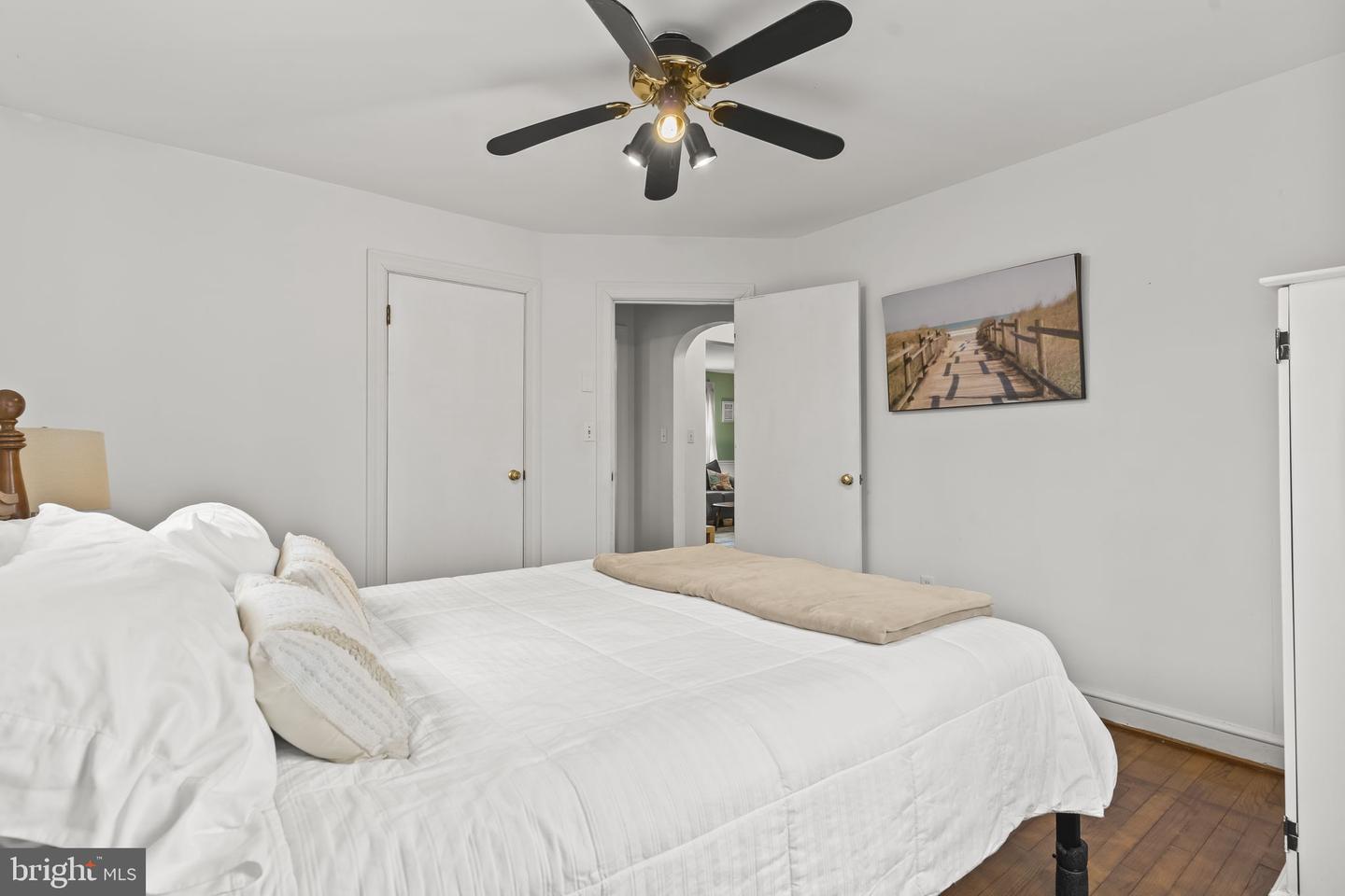 916 BRYANT AVE, COLONIAL BEACH, Virginia 22443, 4 Bedrooms Bedrooms, ,2 BathroomsBathrooms,Residential,For sale,916 BRYANT AVE,VAWE2010502 MLS # VAWE2010502