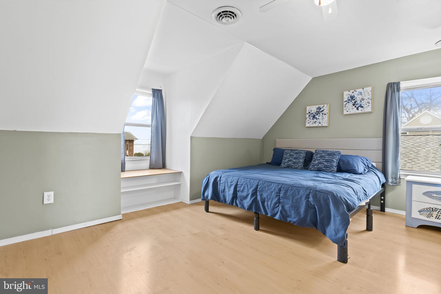 916 BRYANT AVE, COLONIAL BEACH, Virginia 22443, 4 Bedrooms Bedrooms, ,2 BathroomsBathrooms,Residential,For sale,916 BRYANT AVE,VAWE2010502 MLS # VAWE2010502