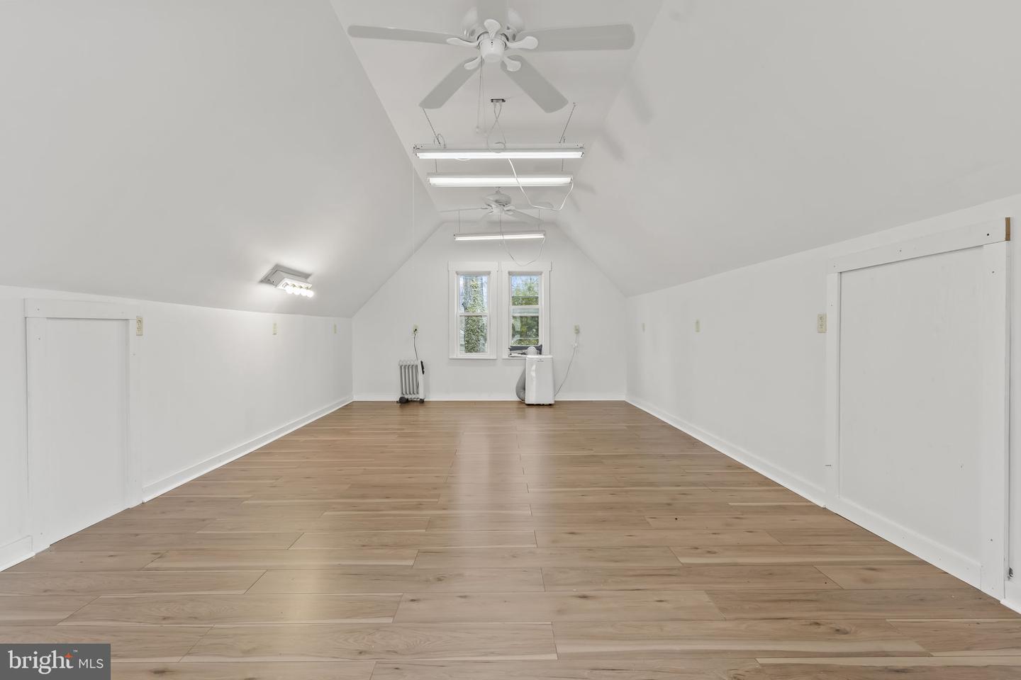 916 BRYANT AVE, COLONIAL BEACH, Virginia 22443, 4 Bedrooms Bedrooms, ,2 BathroomsBathrooms,Residential,For sale,916 BRYANT AVE,VAWE2010502 MLS # VAWE2010502