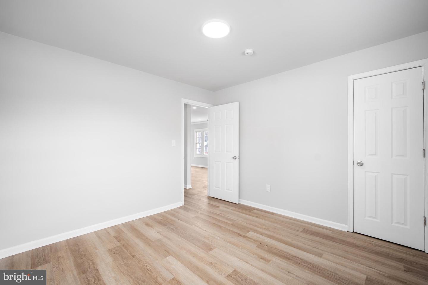 14220 BREMERTON DR, WOODBRIDGE, Virginia 22193, 6 Bedrooms Bedrooms, ,2 BathroomsBathrooms,Residential,For sale,14220 BREMERTON DR,VAPW2112310 MLS # VAPW2112310