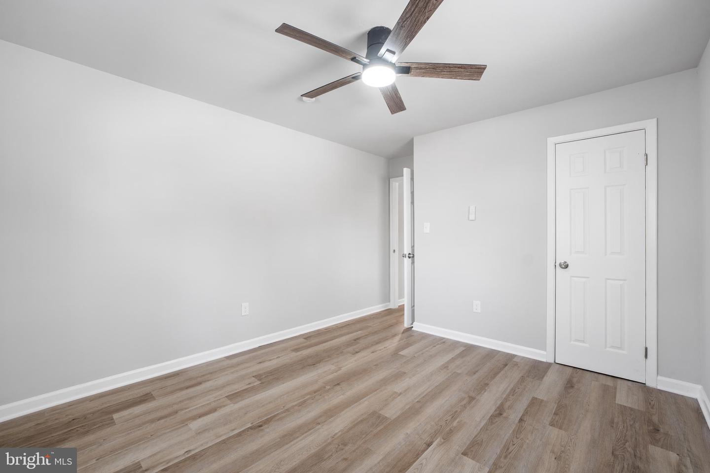 14220 BREMERTON DR, WOODBRIDGE, Virginia 22193, 6 Bedrooms Bedrooms, ,2 BathroomsBathrooms,Residential,For sale,14220 BREMERTON DR,VAPW2112310 MLS # VAPW2112310