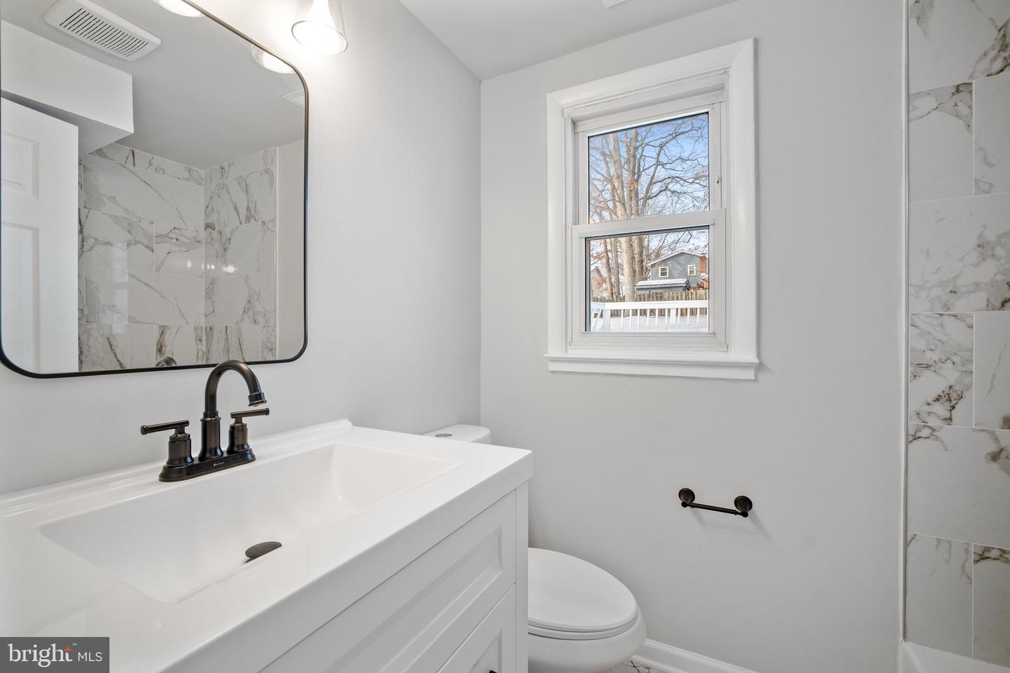 14220 BREMERTON DR, WOODBRIDGE, Virginia 22193, 6 Bedrooms Bedrooms, ,2 BathroomsBathrooms,Residential,For sale,14220 BREMERTON DR,VAPW2112310 MLS # VAPW2112310