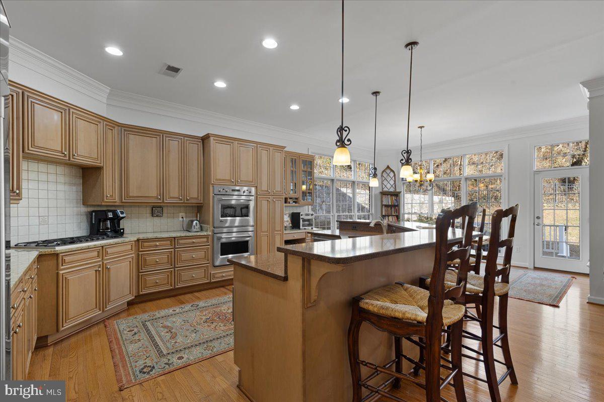 6424 RECREATION LN, FALLS CHURCH, Virginia 22041, 5 Bedrooms Bedrooms, ,5 BathroomsBathrooms,Residential,For sale,6424 RECREATION LN,VAFX2290522 MLS # VAFX2290522