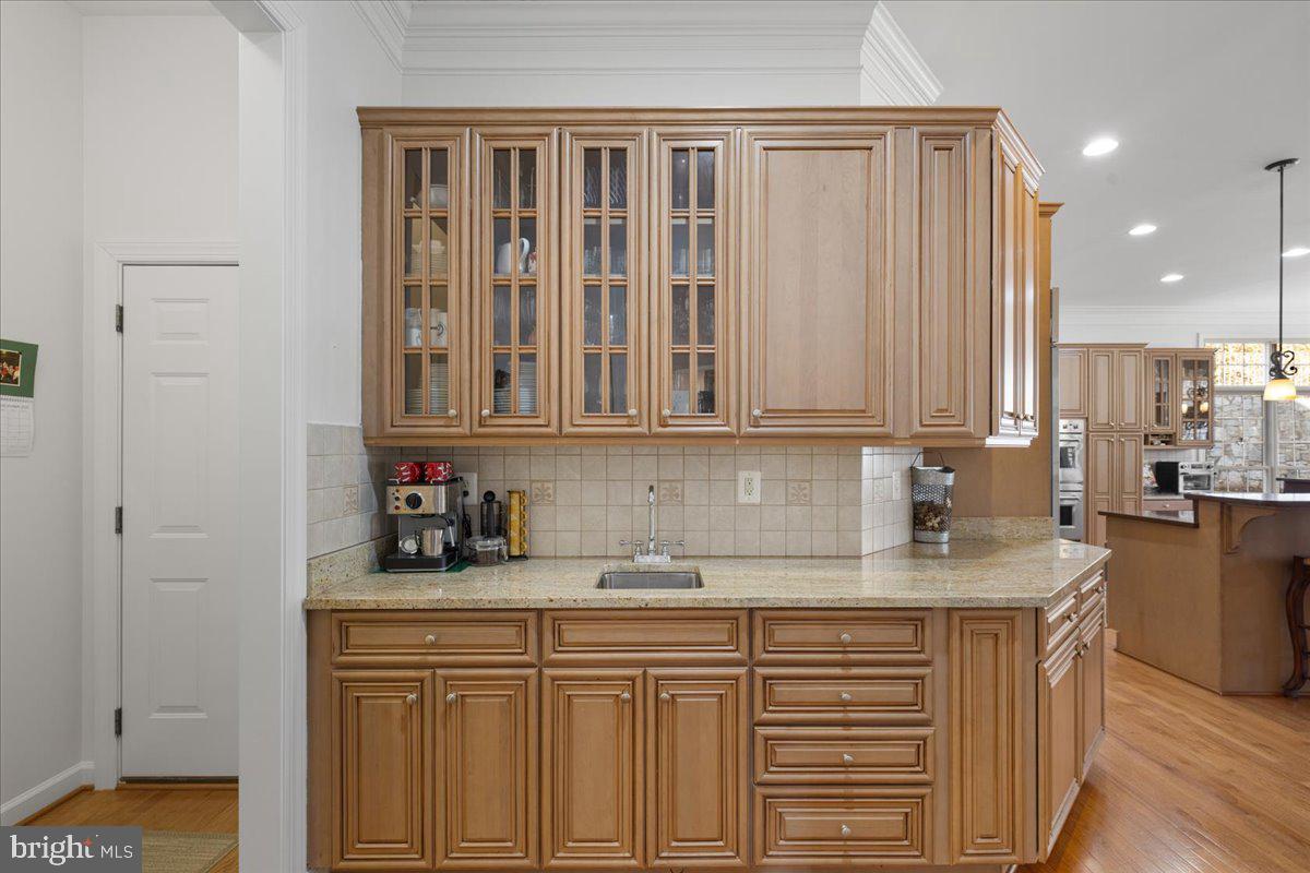 6424 RECREATION LN, FALLS CHURCH, Virginia 22041, 5 Bedrooms Bedrooms, ,5 BathroomsBathrooms,Residential,For sale,6424 RECREATION LN,VAFX2290522 MLS # VAFX2290522